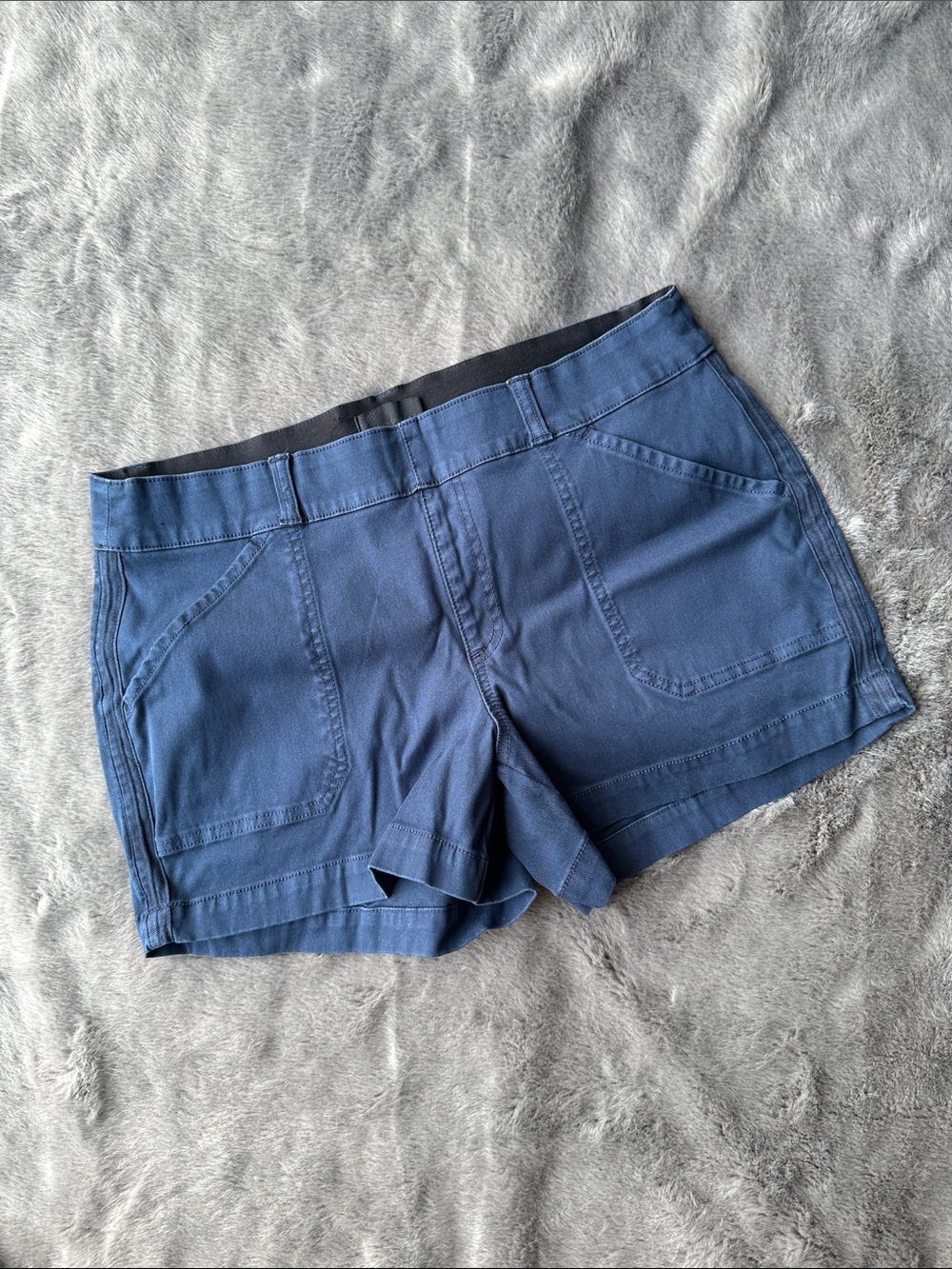 Buckle Women's Navy High-Waist Casual Shorts